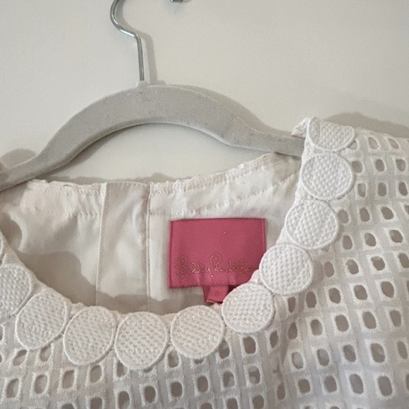 Lilly Pulitzer white eyelit dress perfect for graduation - Picture 2 of 4
